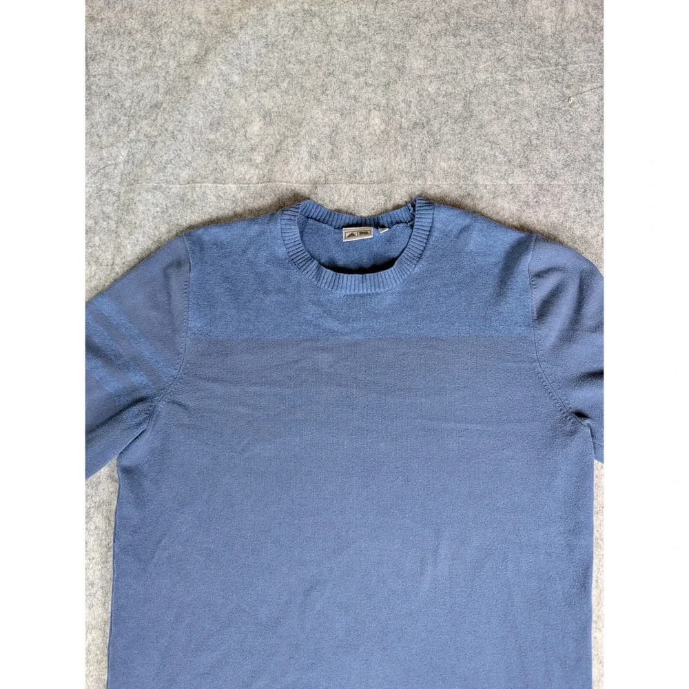 Adidas Golf Men Blue Tonal Colorblock Crewneck Knit Pullover Sweater Long Sleeve